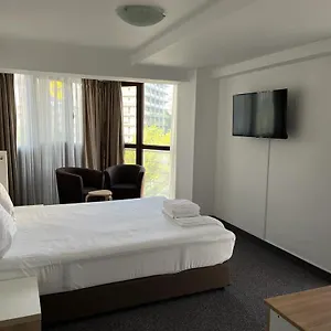  B&B Acomodoro
