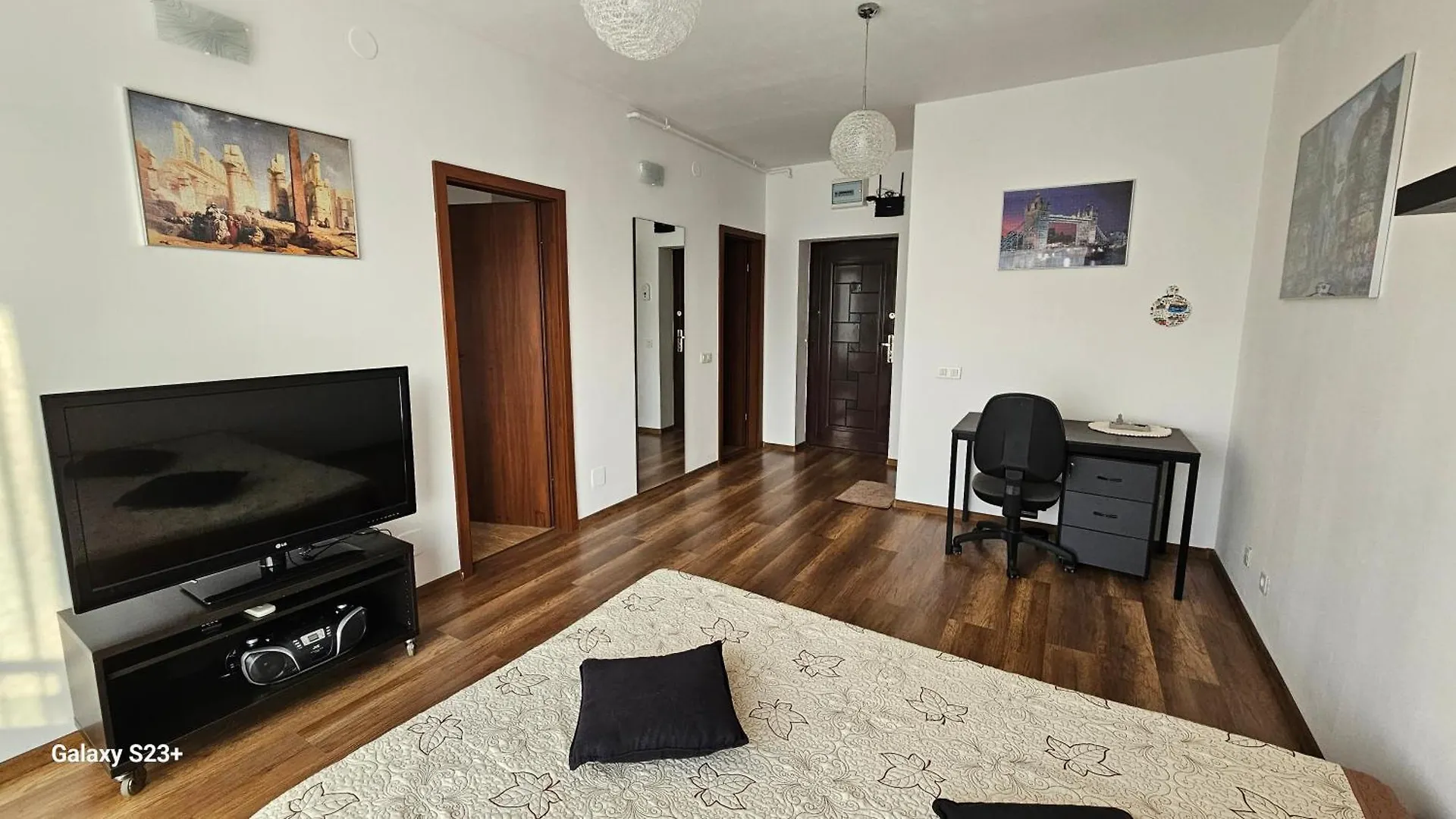 Luca Apartament Bucharest